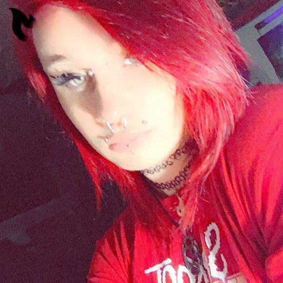 Meet your Posher, Alex - Picture 1 of 1